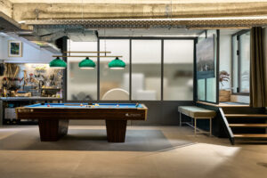 Apart Club House